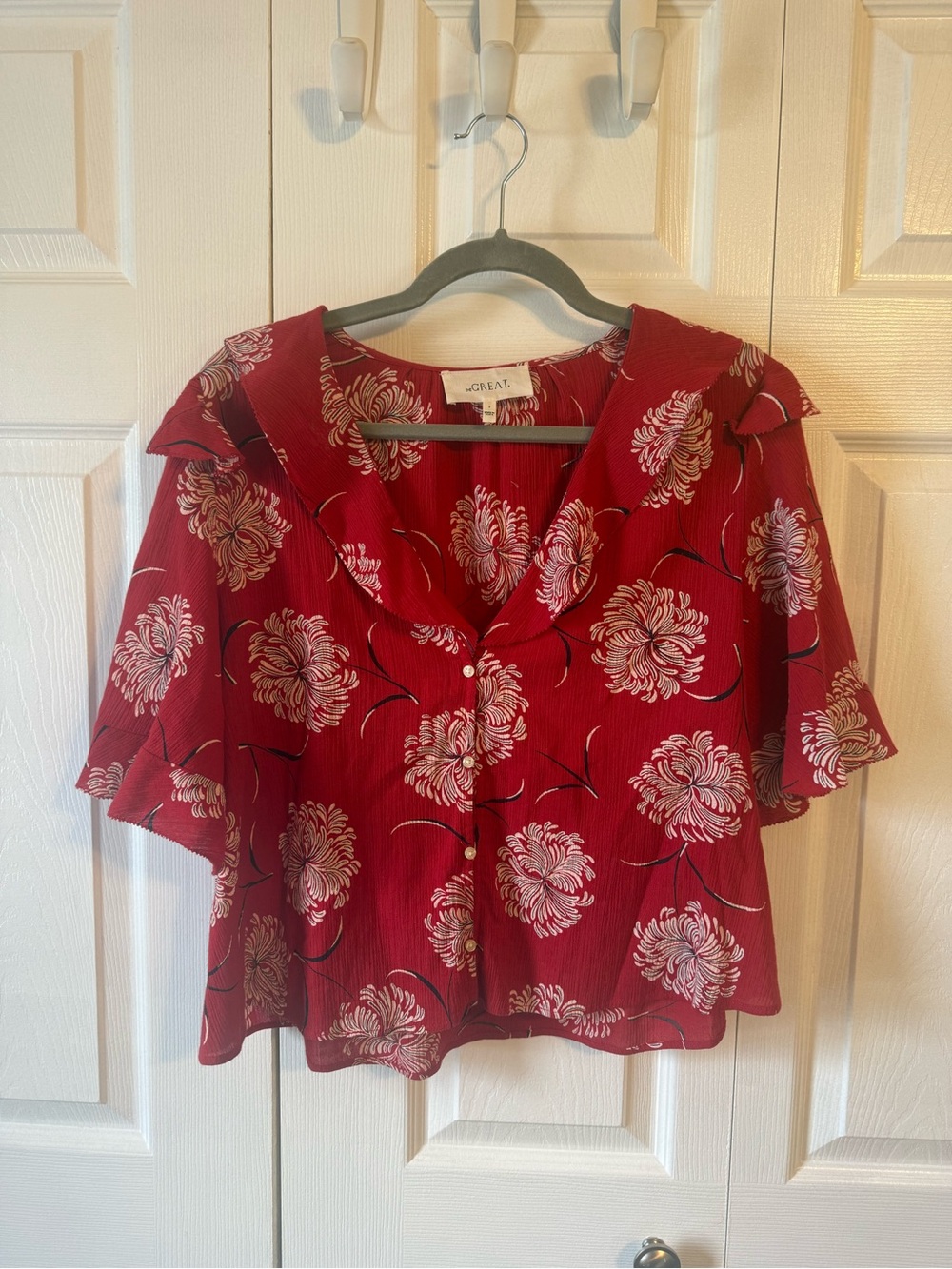 THE GREAT. 100% Cotton Red Floral Button-Front Blouse